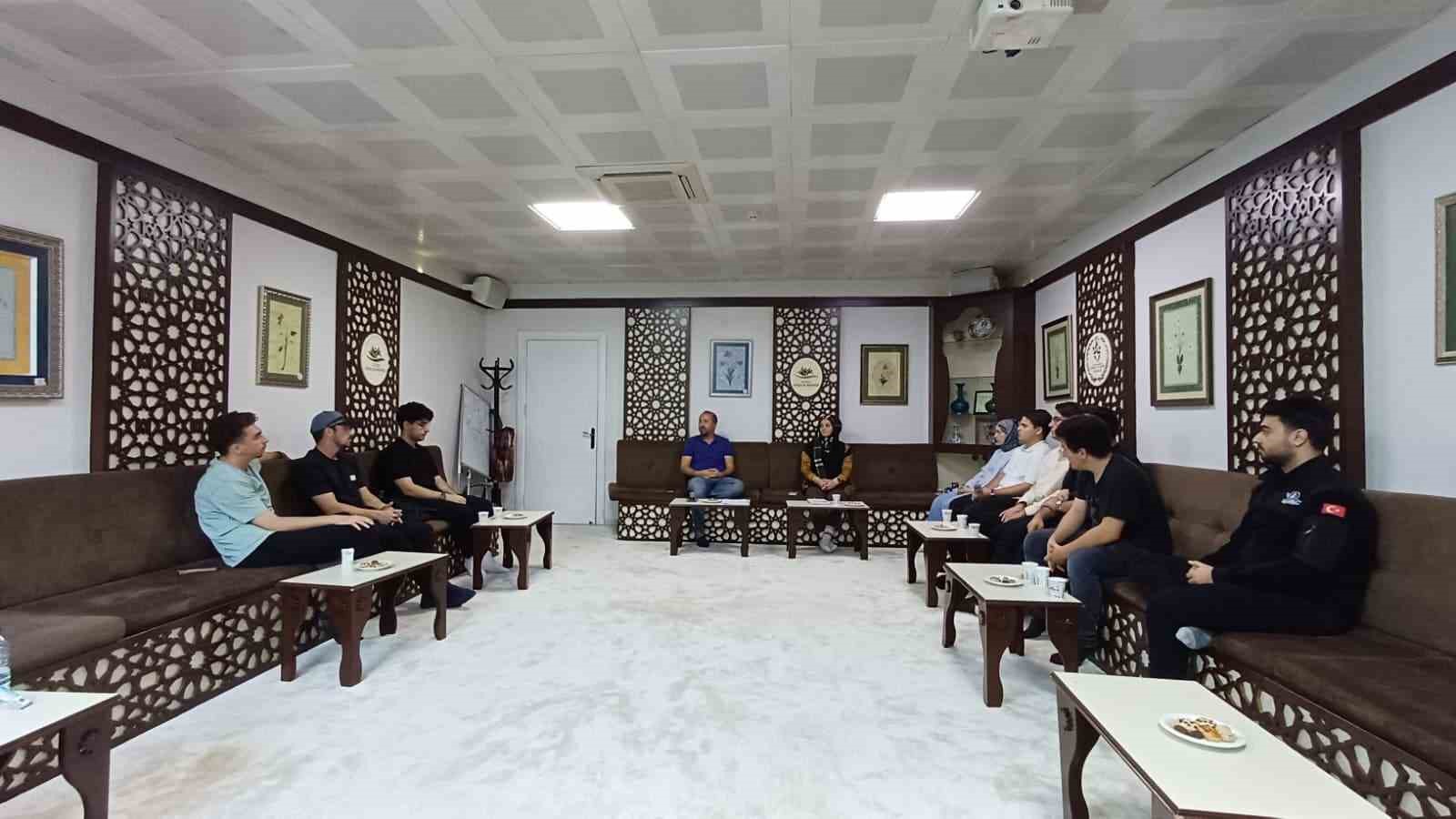 Yeni projeler görüşüldü
