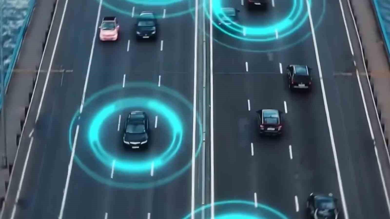 Bakan Uraloğlu: "40 kilometrelik güzergahta 19 farklı noktada yapılan kurulumla 5G altyapısını sağladık"
