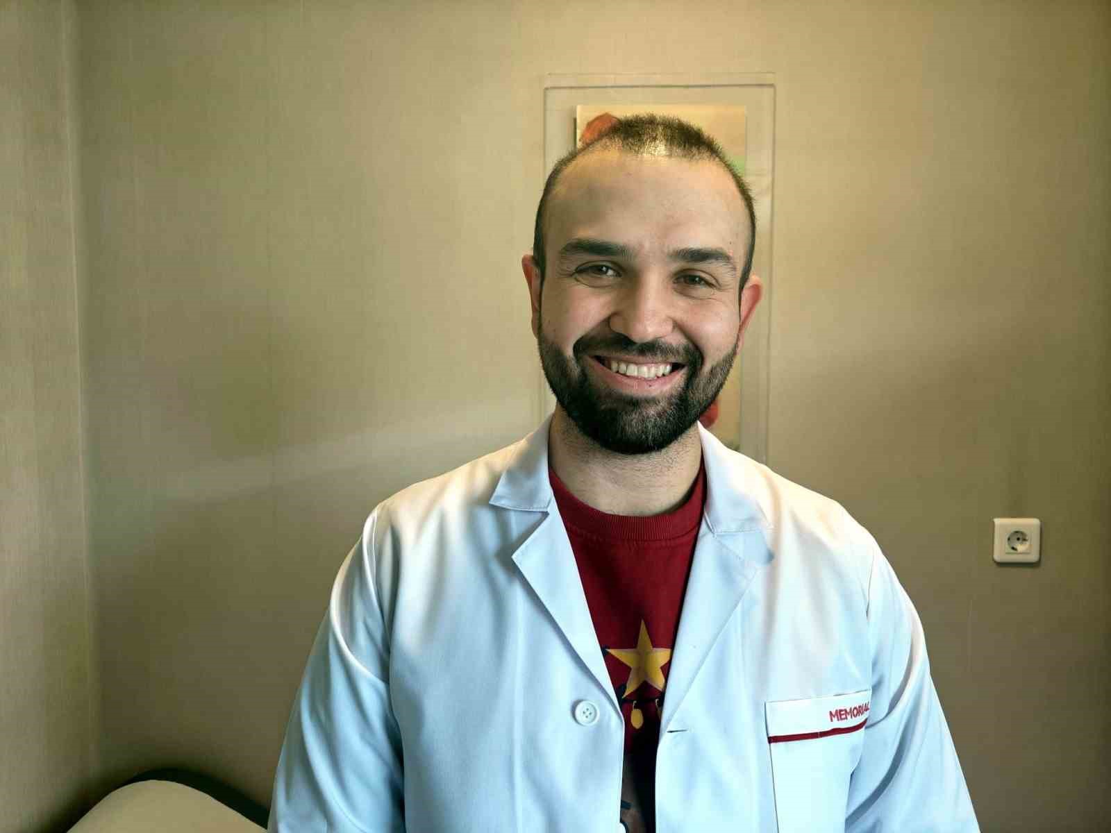 Dermatoloji Uzmanı Muhammed Burak Yücel uyardı: "Sahte botoks gerçekten ölüm saçıyor"
