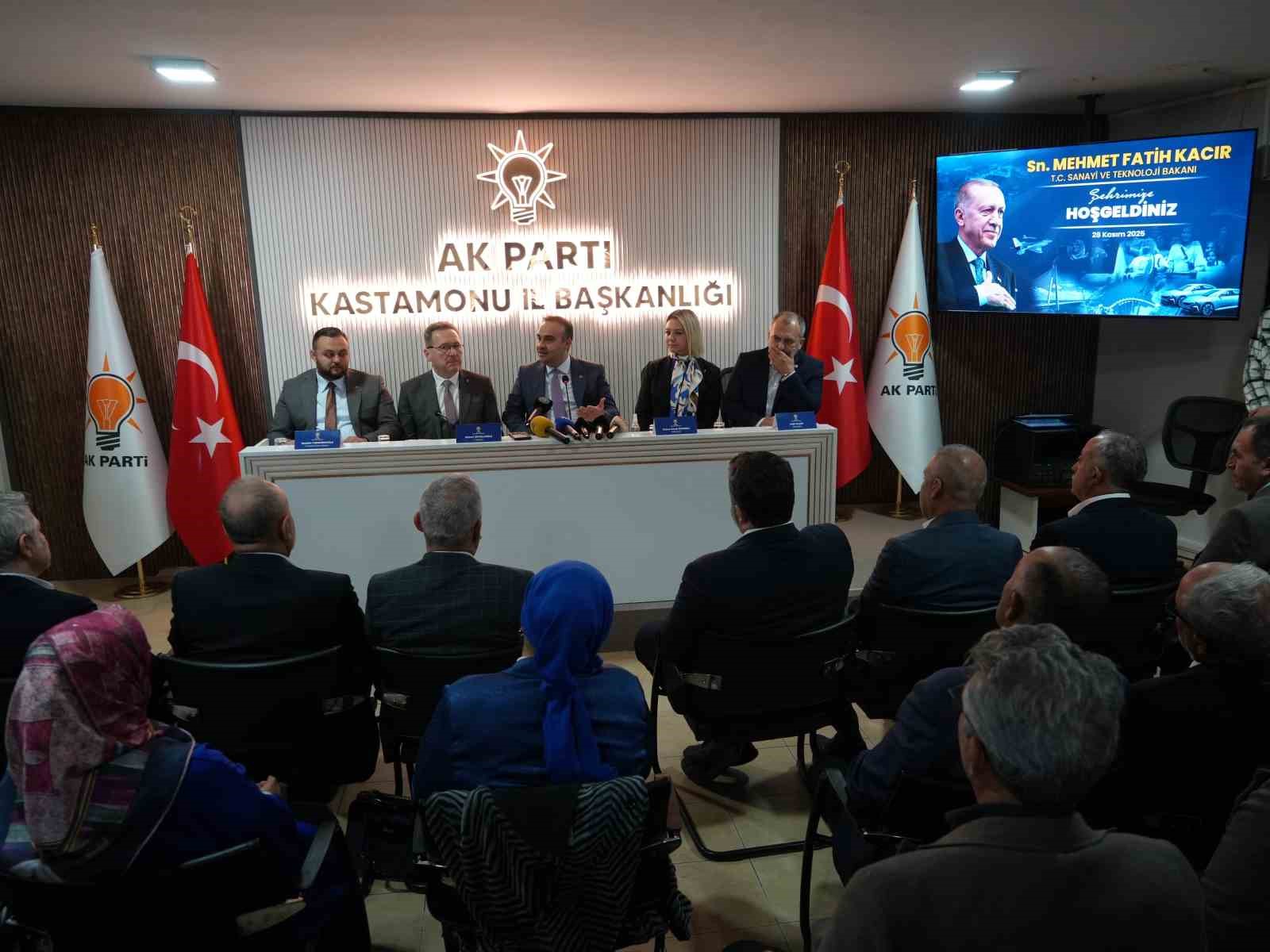 Sanayi ve Teknoloji Bakanı Mehmet Fatih Kacır: "Türkiye bugün artık dünyanın en önemli üretim merkezlerinden biri"
