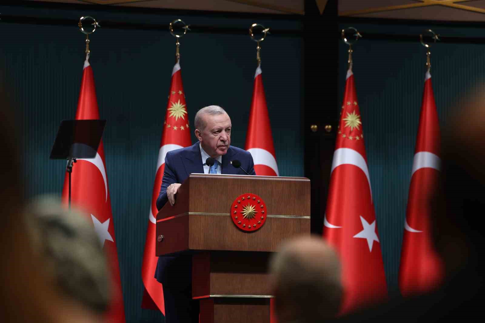 Cumhurbaşkanı Erdoğan: "Türkiye, hedeflerine er ya da geç, öyle veya böyle ama mutlaka ulaşır"
