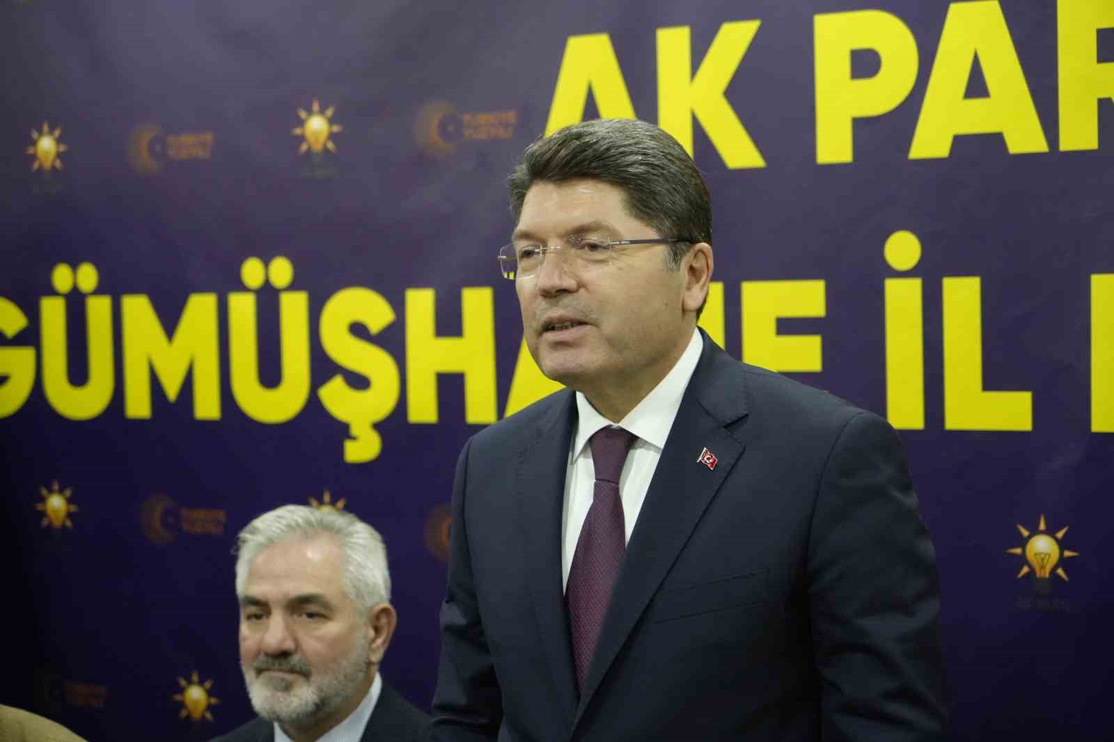 Bakan Tunç: "Ülkeyi yönetsin dedikleri Kılıçdaroğlu’na demediklerini bırakmıyorlar"
