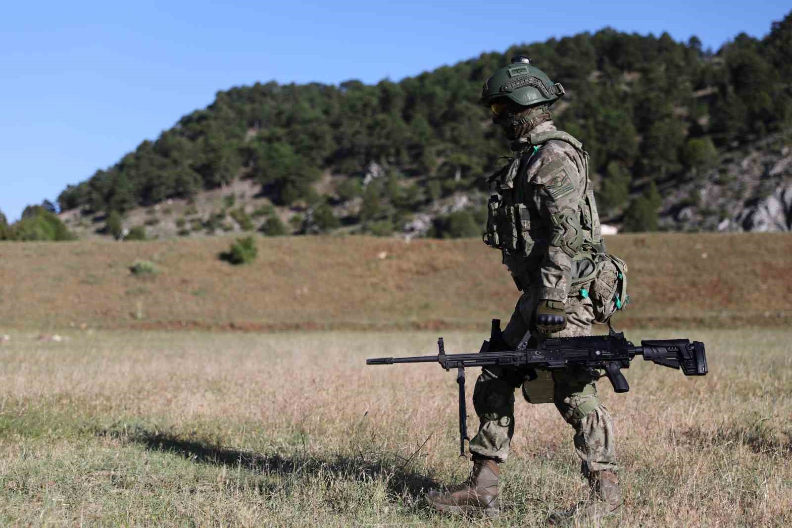 Zorlu testleri geçen ’modern makineli tüfek’ seri üretime hazır
