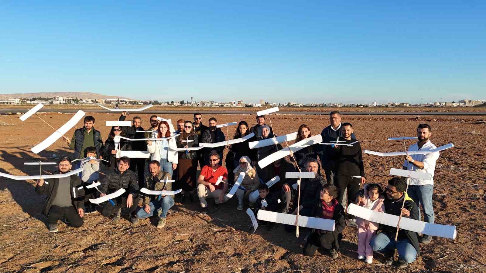 Nusaybin’de ilk kez model uçak eğitimlerinde uygulamalı test etkinliği düzenlendi
