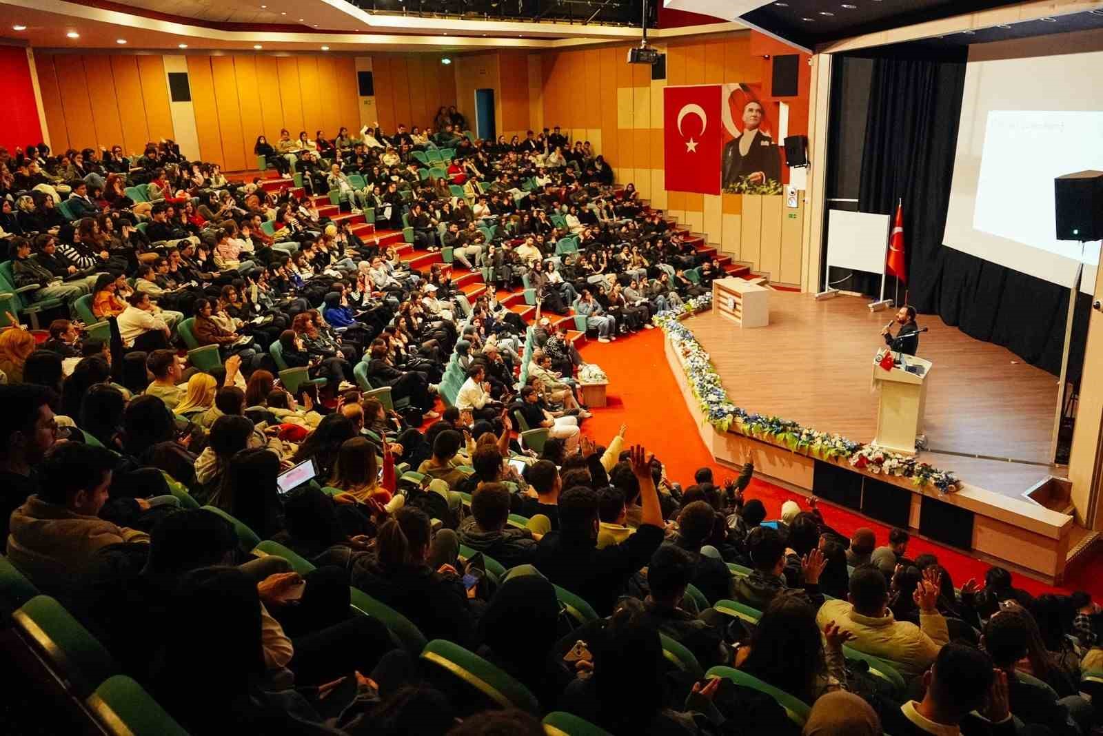 ADÜ’de ’Temel Yapay Zeka Eğitimi’ tamamlandı
