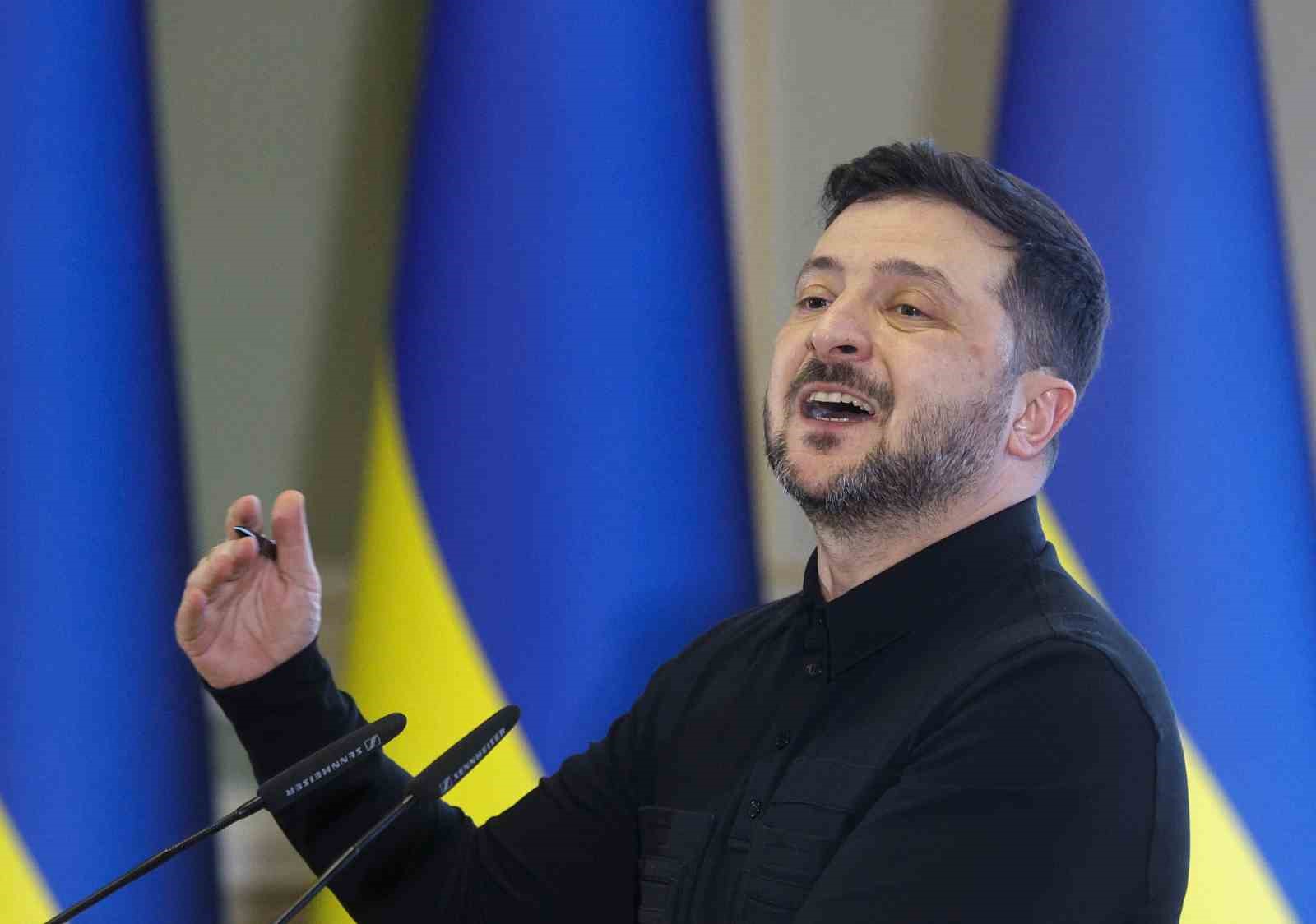 Zelenskiy, barış müzakerelerinde üzerinde çalışılan 20 maddelik planı açıkladı
