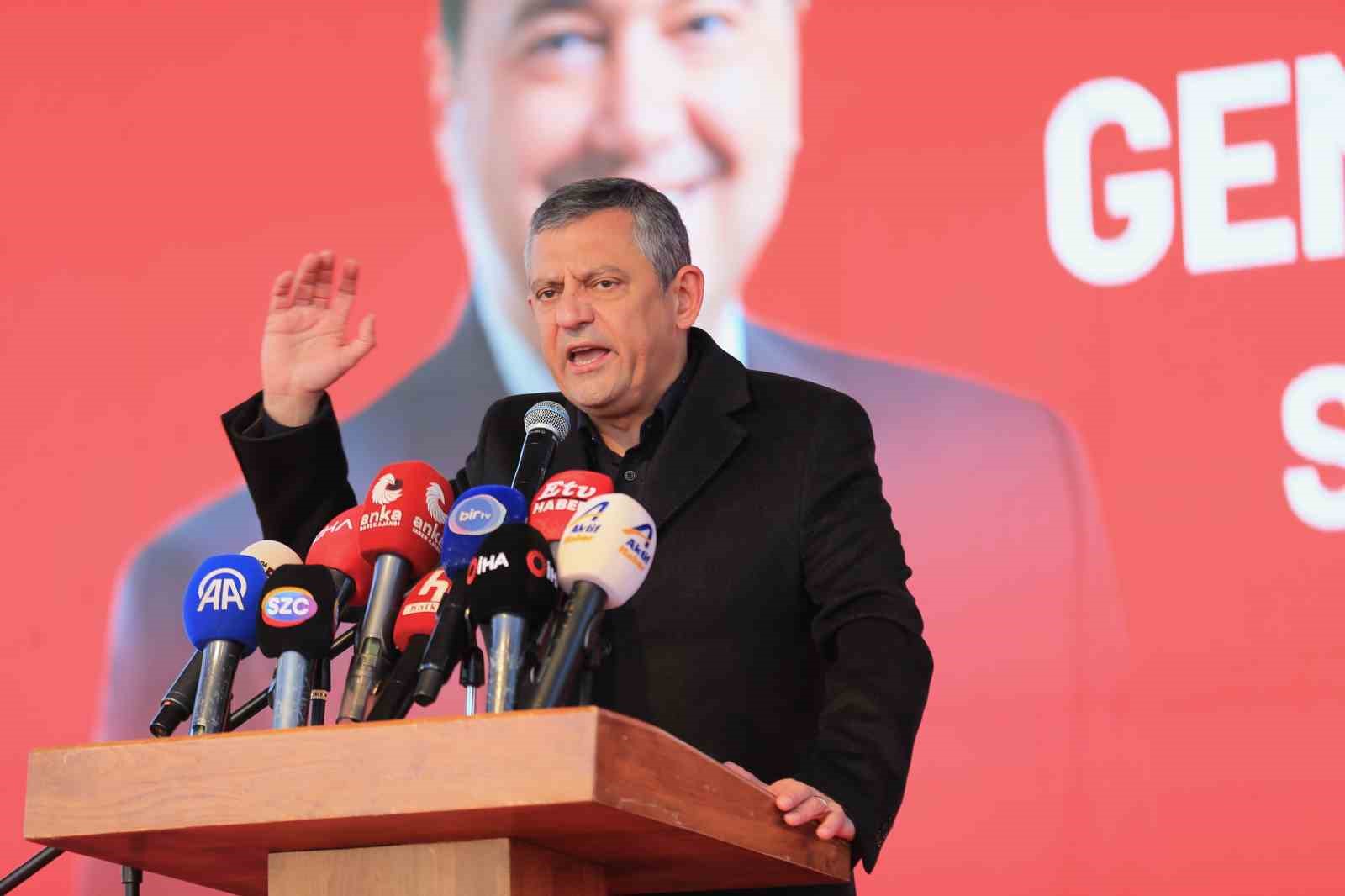 Özgür Özel: "Artık bu kutuplaşmadan çıkmamız lazım"
