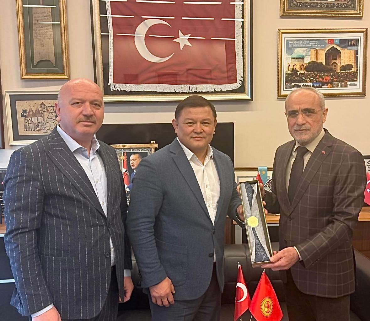 Türkiye ile Kırgızistan arasında siyasi, ekonomik ve diplomatik ilişkiler görüşmesi
