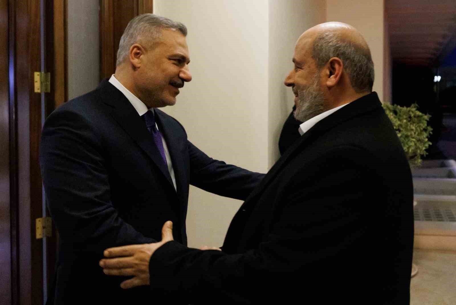 Dışişleri Bakanı Fidan, Hamas Siyasi Büro Üyesi Halil Hayye ile görüştü
