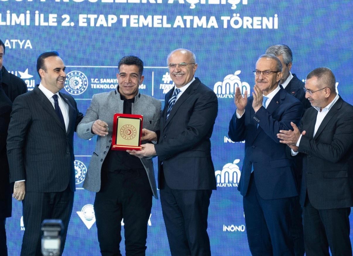 Başkan Er’den esnafa modern site müjdesi
