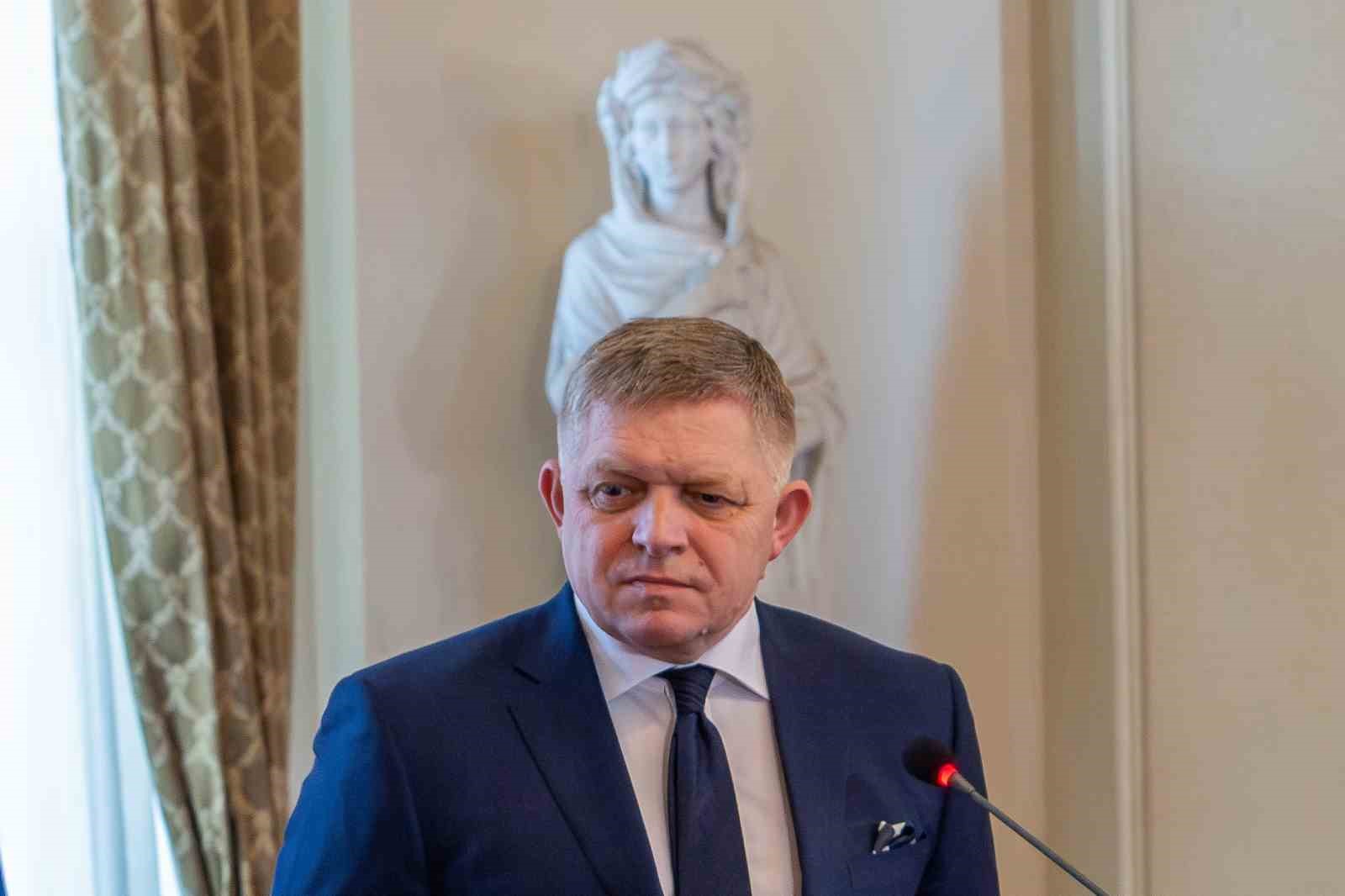 Slovakya Başbakanı Fico’dan Ukrayna’ya elektrik tedarikini kesme tehdidi
