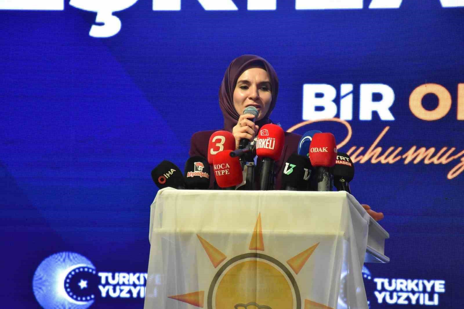 Bakan Göktaş: "Bizler her zaman millet için hizmeti öncelikli tutan bir davanın mensuplarıyız"
