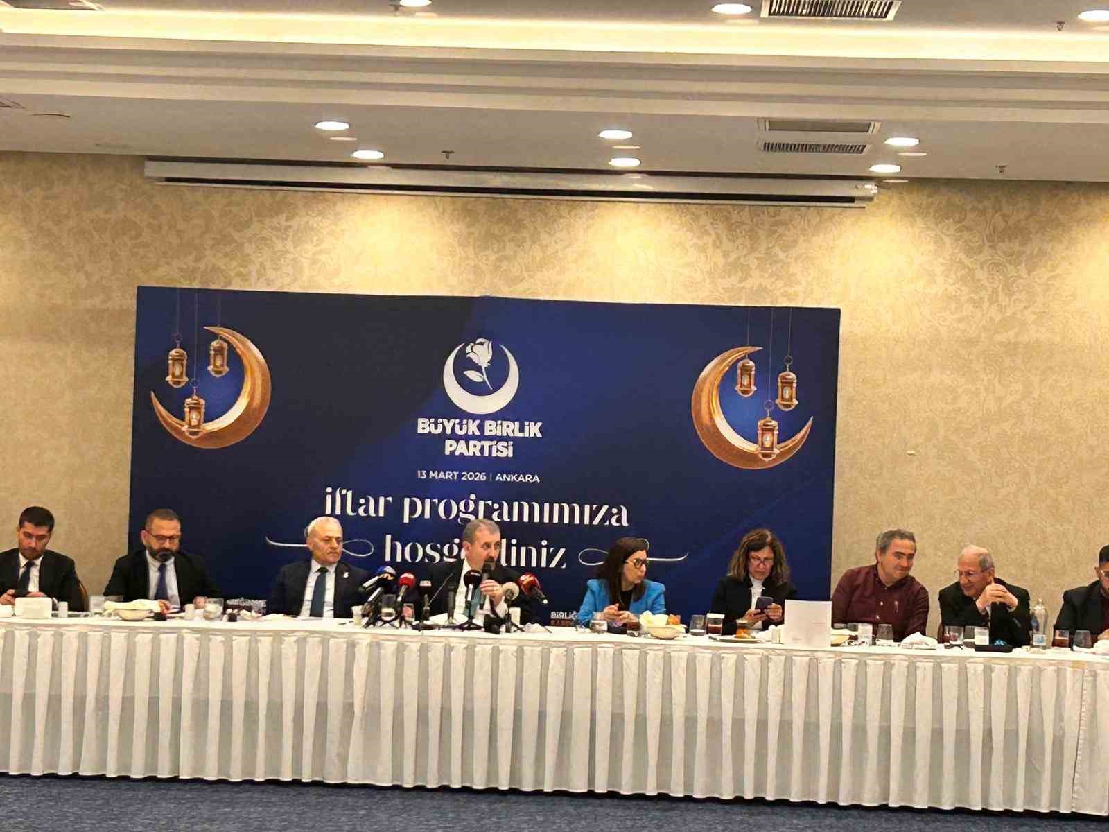 BBP Genel Başkanı Destici: "Ne Amerika’nın, ne İsrail’in barış adına verebilecekleri hiçbir şey yoktur"
