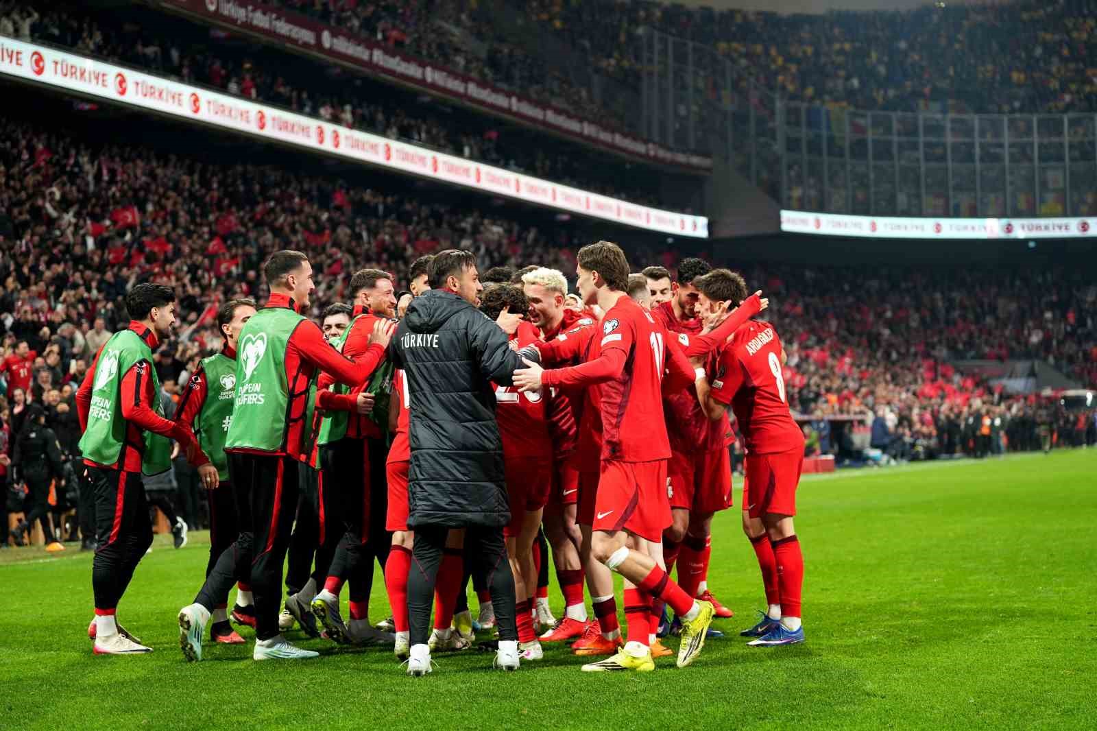 A Milli Futbol Takımı, Dünya Kupası play-off finaline yükseldi
