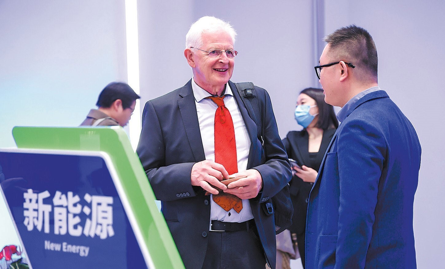 Pekin’in sanayi gelişimine ivme kazandıracak yeni projeler hayata geçiriliyor
