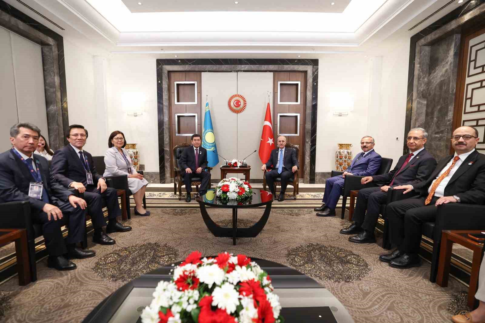 TBMM Başkanı Kurtulmuş, Kazakistan Parlamentosu Meclis Başkanı Koşanov ile görüştü
