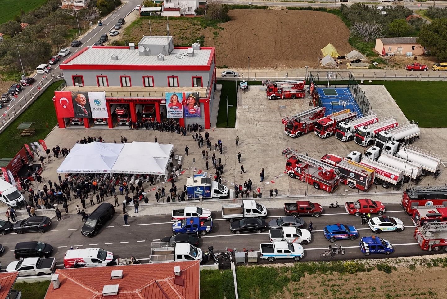 Şarköy’de modern itfaiye istasyonu hizmete açıldı
