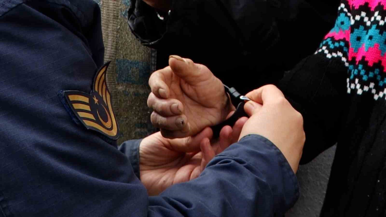 Kayıplara karşı teknoloji kalkanı: Alzheimer hastasına umut olan saat
