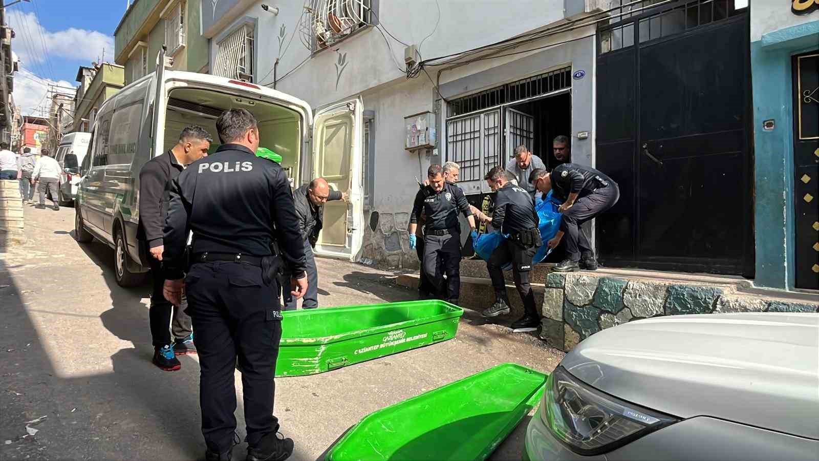 Sosyal medya fenomeni "Cin Ali" kızı tarafından öldürüldü
