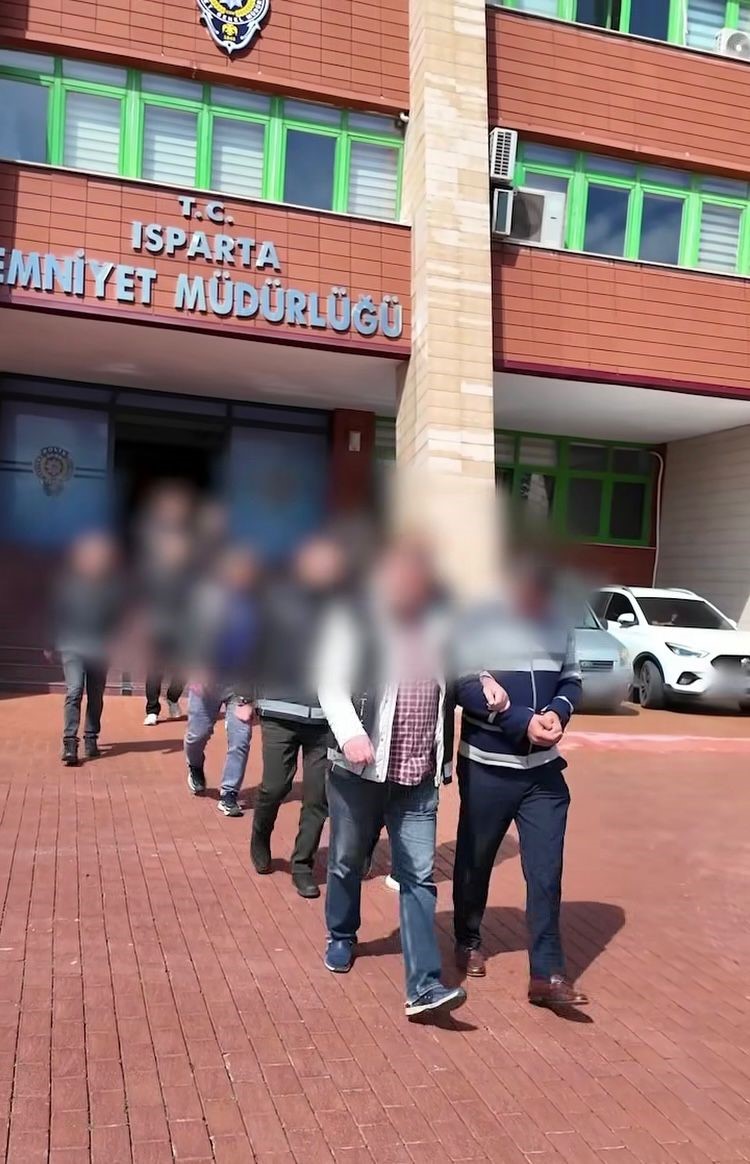 Isparta’da  22 yıl hapis cezası bulunan firari yakalandı
