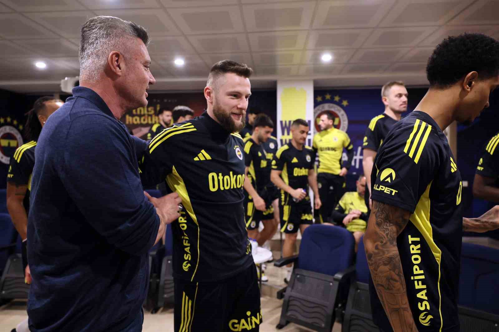 Fenerbahçe, Galatasaray derbisine hazır
