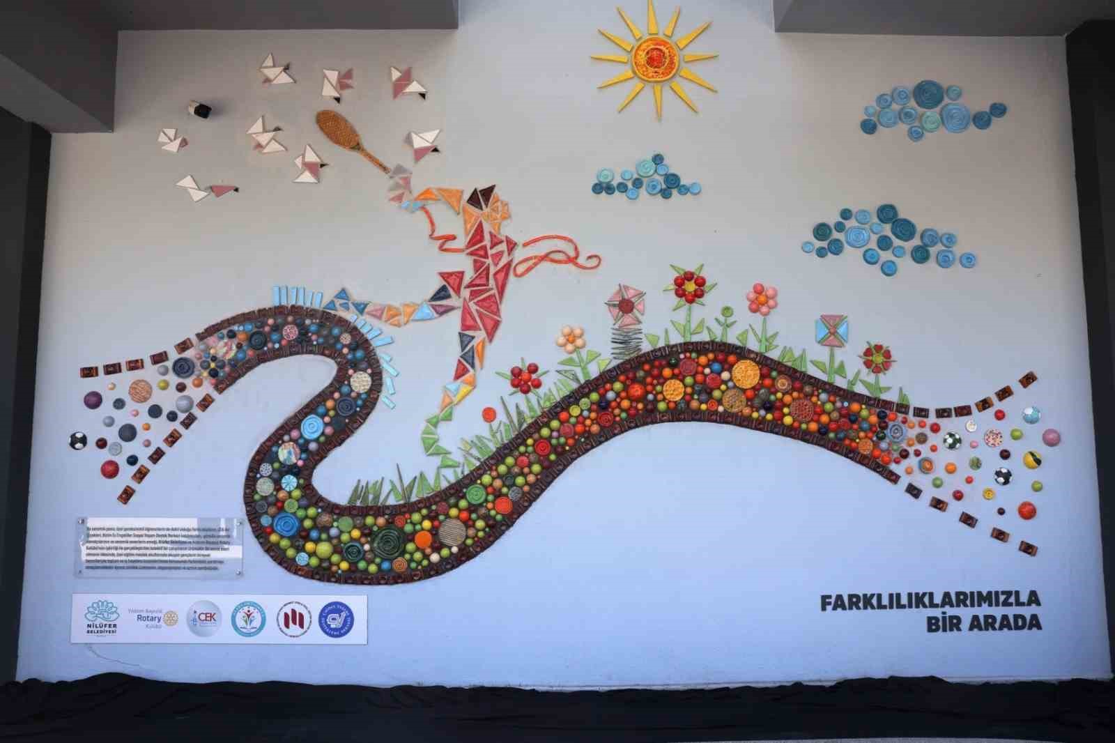 Nilüfer’de renkli dayanışma: Sanat ve sevgi panosu
