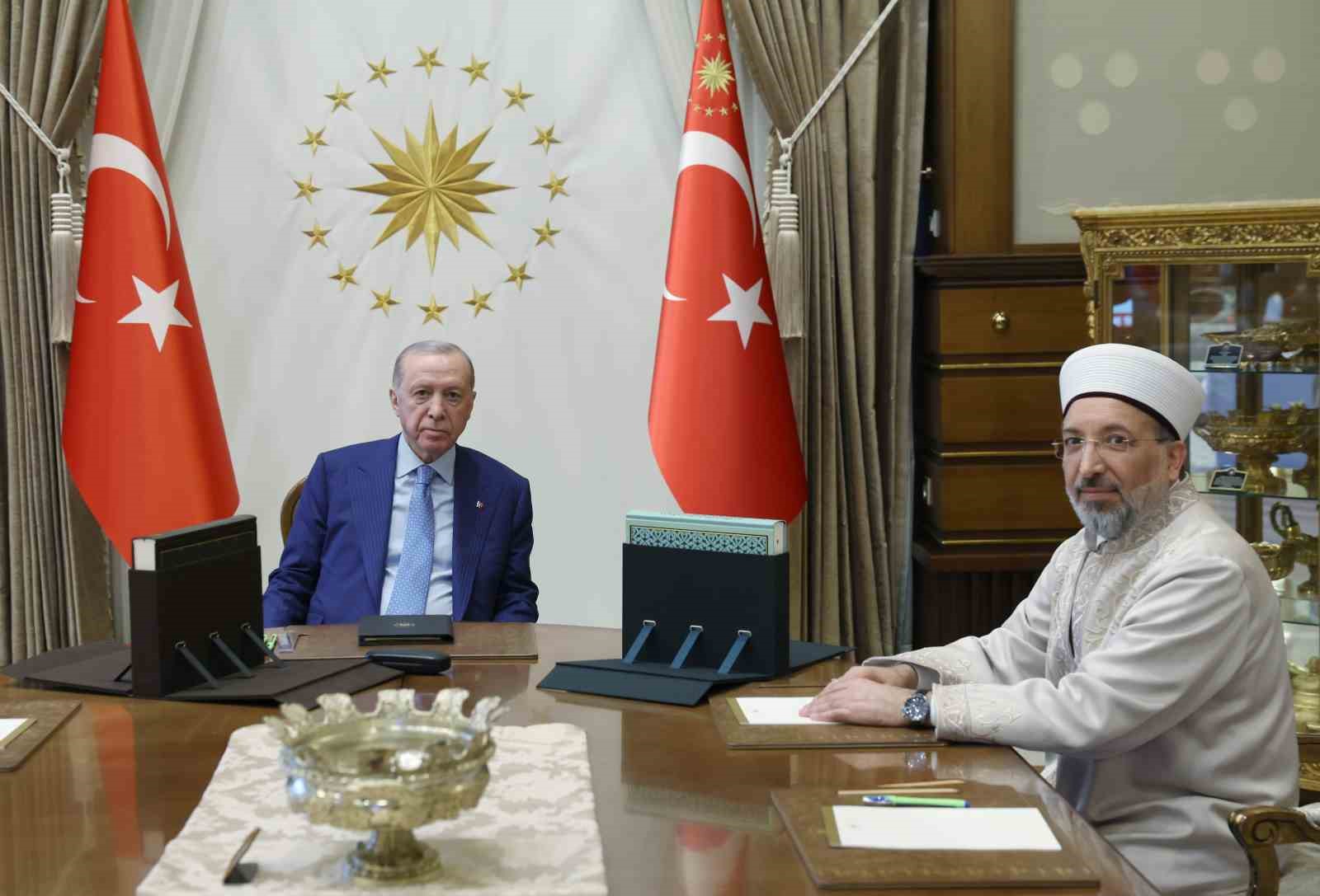 Cumhurbaşkanı Erdoğan, Türkiye Diyanet Vakfına kurban bağışında bulundu
