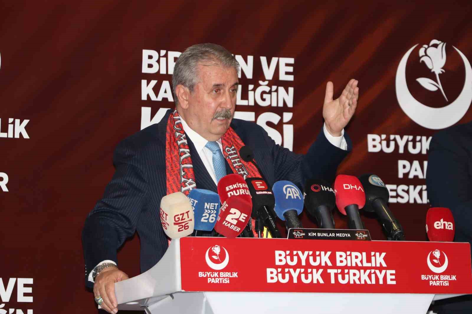 BBP Genel Başkanı Destici: "Böyle giderse, nüfusumuz 50 milyonun altına düşer"
