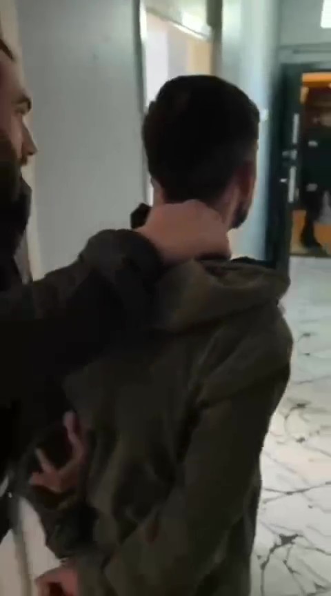 Kıyafet dolabından cezaevine
