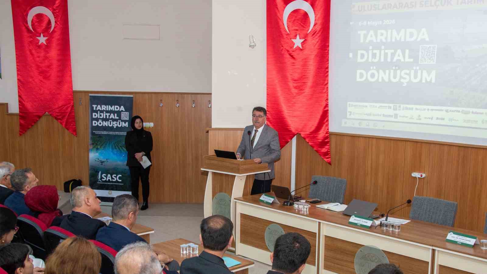Bilim ve teknoloji, tarım için Selçuk Üniversitesi’nde buluştu
