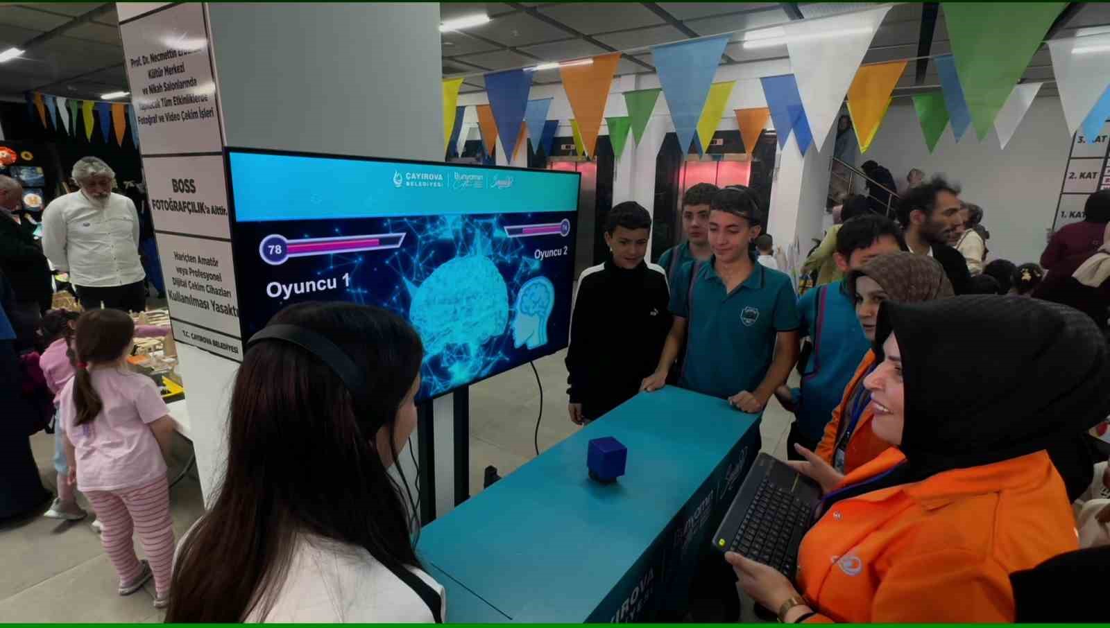 Düşünce gücüyle nesneyi hareket ettirdiler
