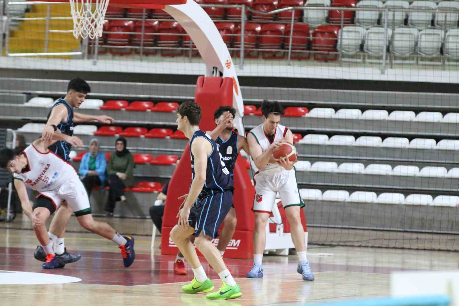U18 Basketbol Türkiye Şampiyonası’nda çeyrek finalistler belli oldu
