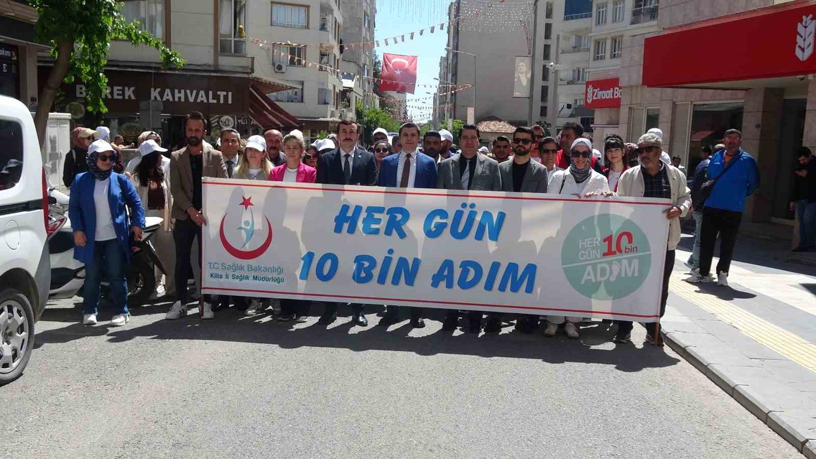 Kilis’te "Sağlık İçin Hareket Et Günü" kapsamında yürüyüş düzenlendi
