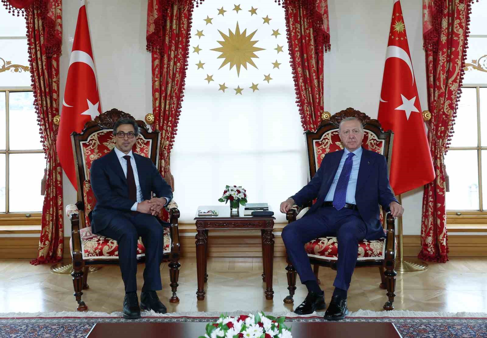 Cumhurbaşkanı Erdoğan, BAE Devlet Başkan Yardımcısı Al Nahyan’ı kabul etti
