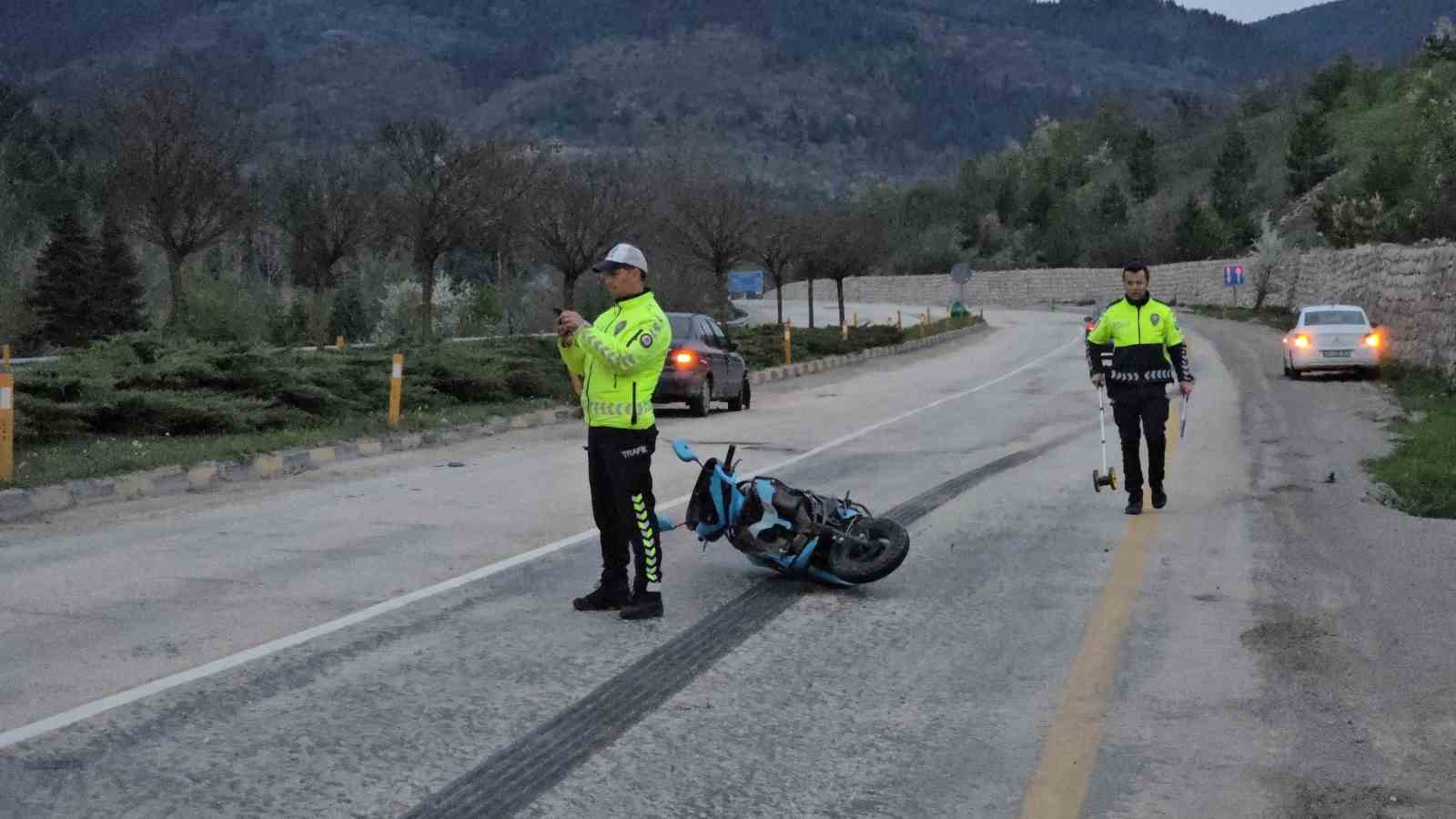 Karabük’te otomobil ile motosiklet çarpıştı: 1 ölü
