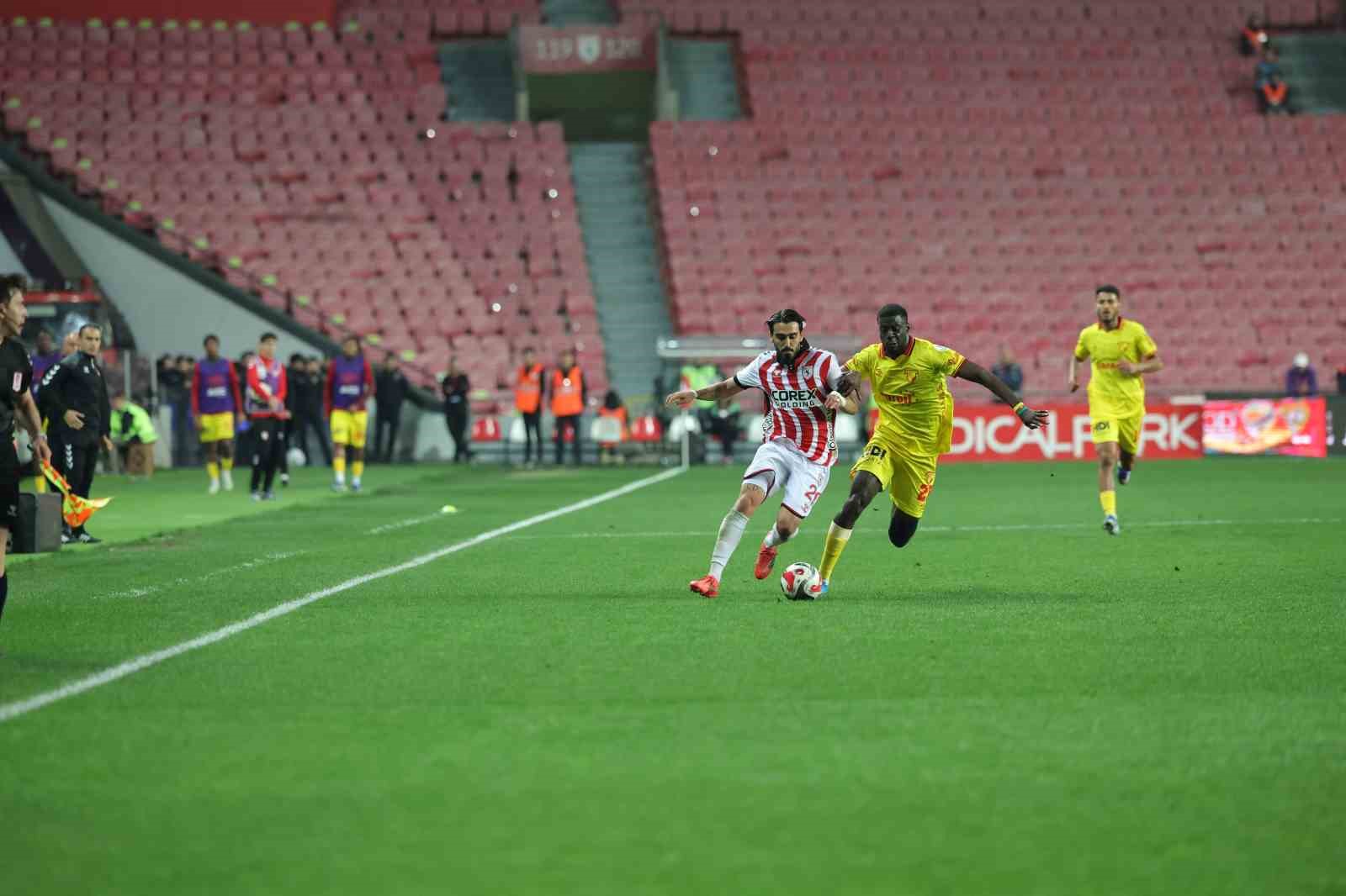 Trendyol Süper Lig: Samsunspor: 3 - Göztepe: 0 (Maç sonucu)
