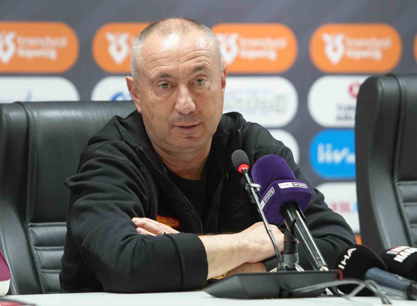 Stanimir Stoilov: "Avrupa kupalarına katılamadığımız için çok üzgünüz"
