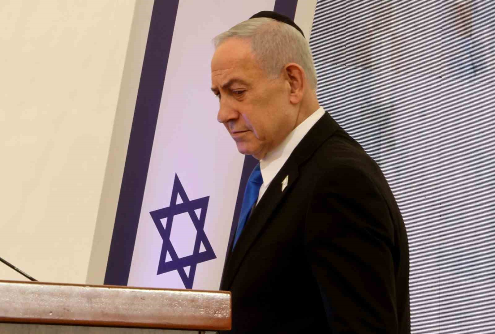 Netanyahu: "(Trump ile) İran’la yapılacak bir anlaşmanın nükleer tehdidi ortadan kaldırması gerektiği konusunda mutabık kaldık"
