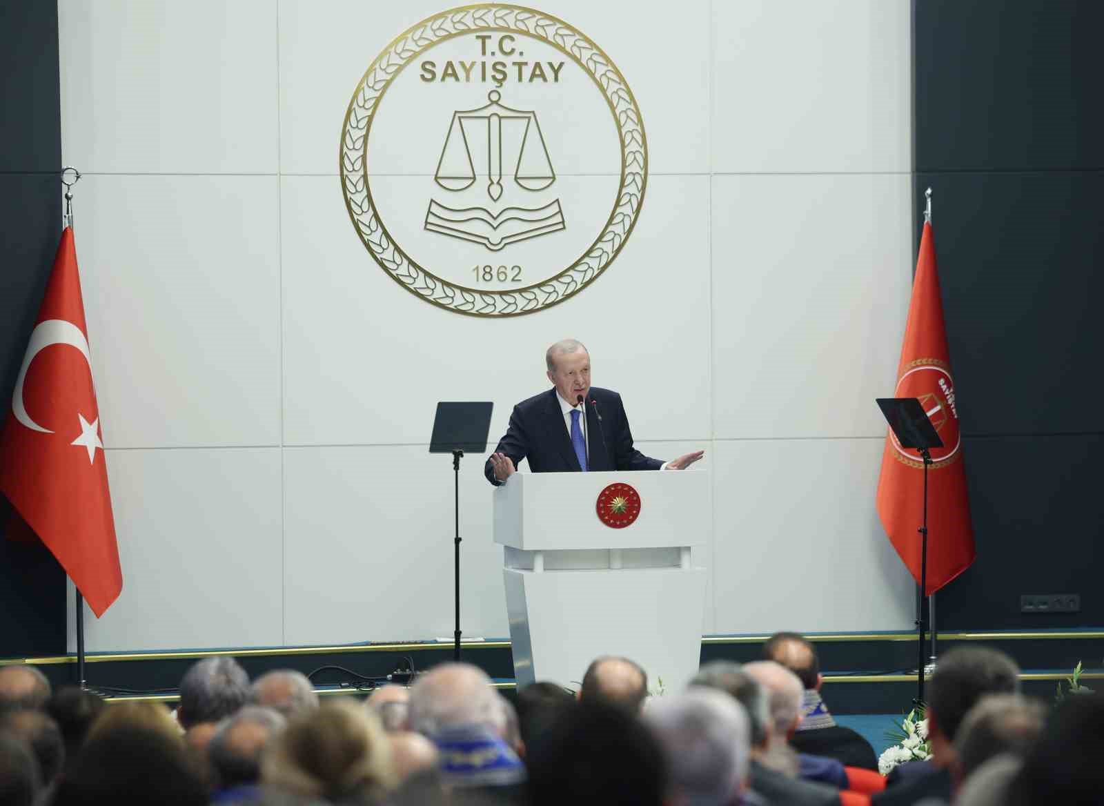 Cumhurbaşkanı Erdoğan: "Yerel yönetimler merkezli skandallar asla mazur görülemez"
