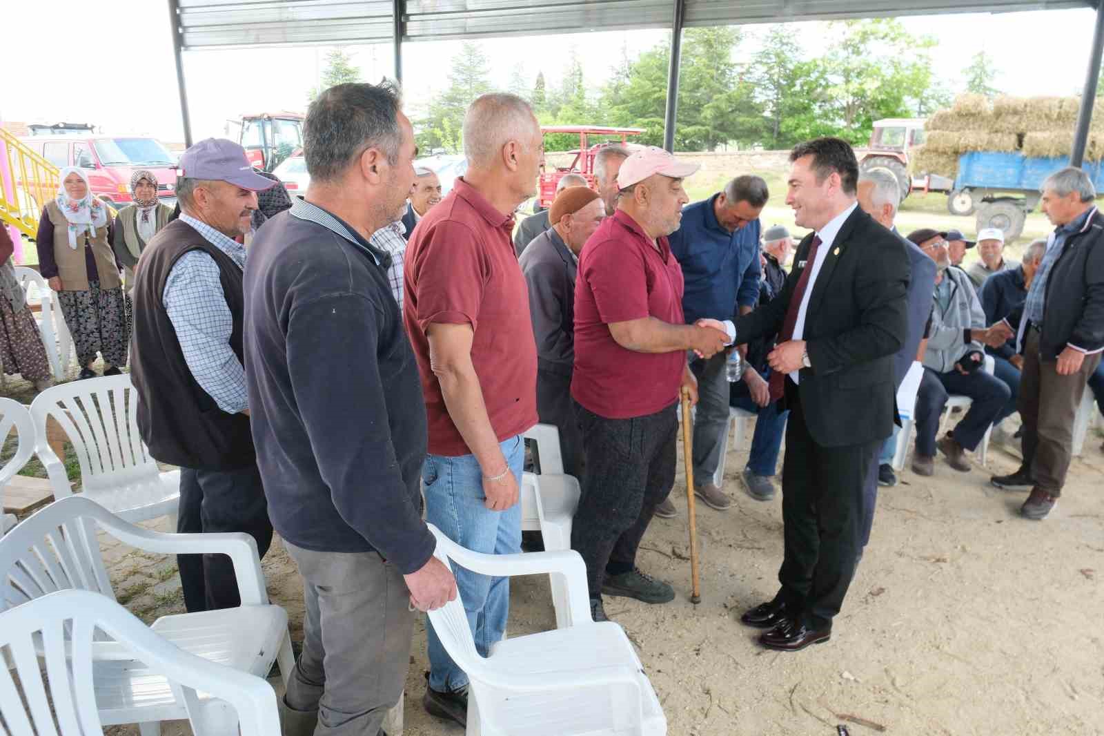 Başkan Dökmeci, Kocaş Mahallesi’nde vatandaşlarla buluştu
