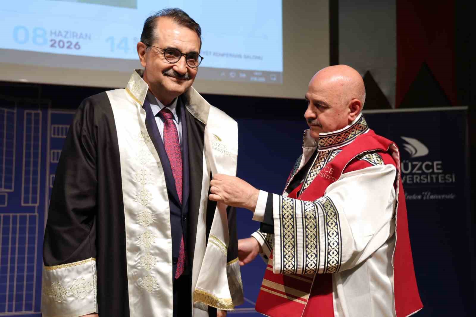 TBMM Yapay Zeka Araştırma Komisyonu Başkanı Fatih Dönmez’e fahri doktora ünvanı verildi
