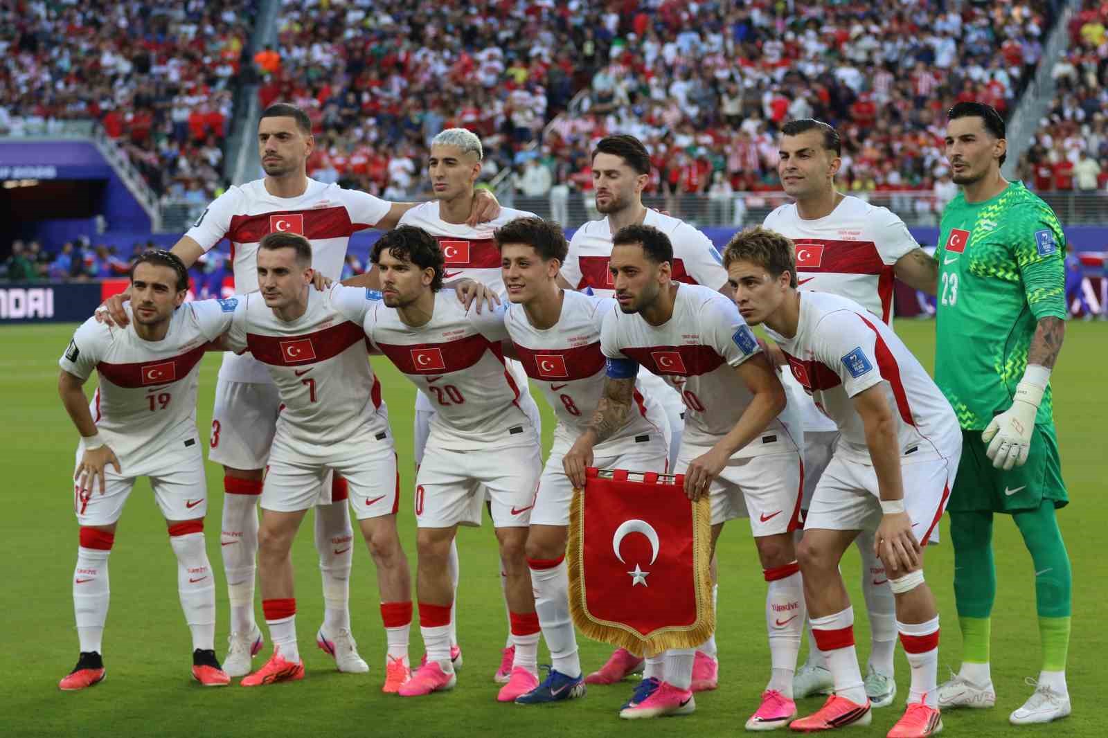 A Milli Futbol Takımı, FIFA sıralamasında 10 basamak birden düştü
