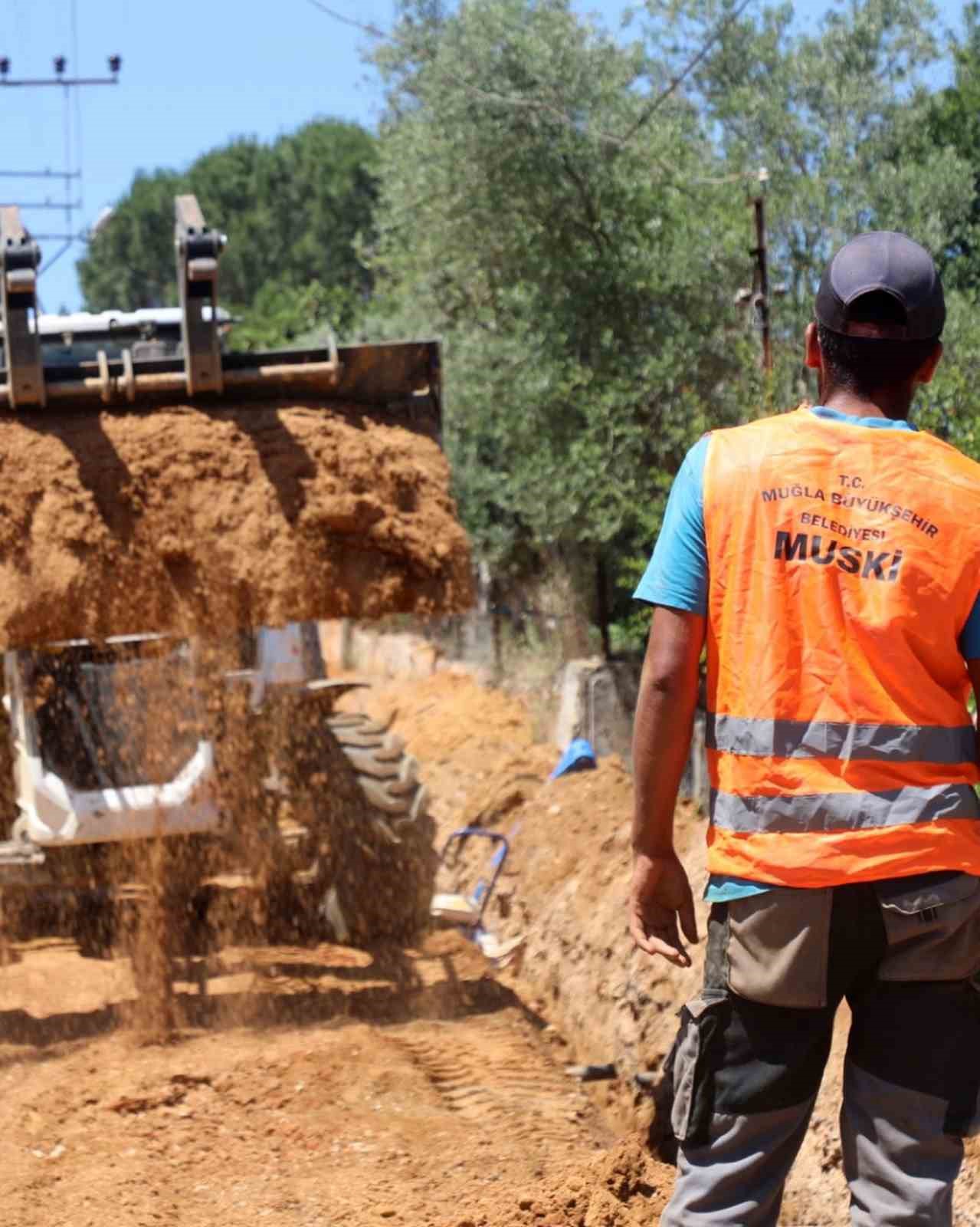 Doğanköy Mahallesinin içme suyu altyapısı yenileniyor
