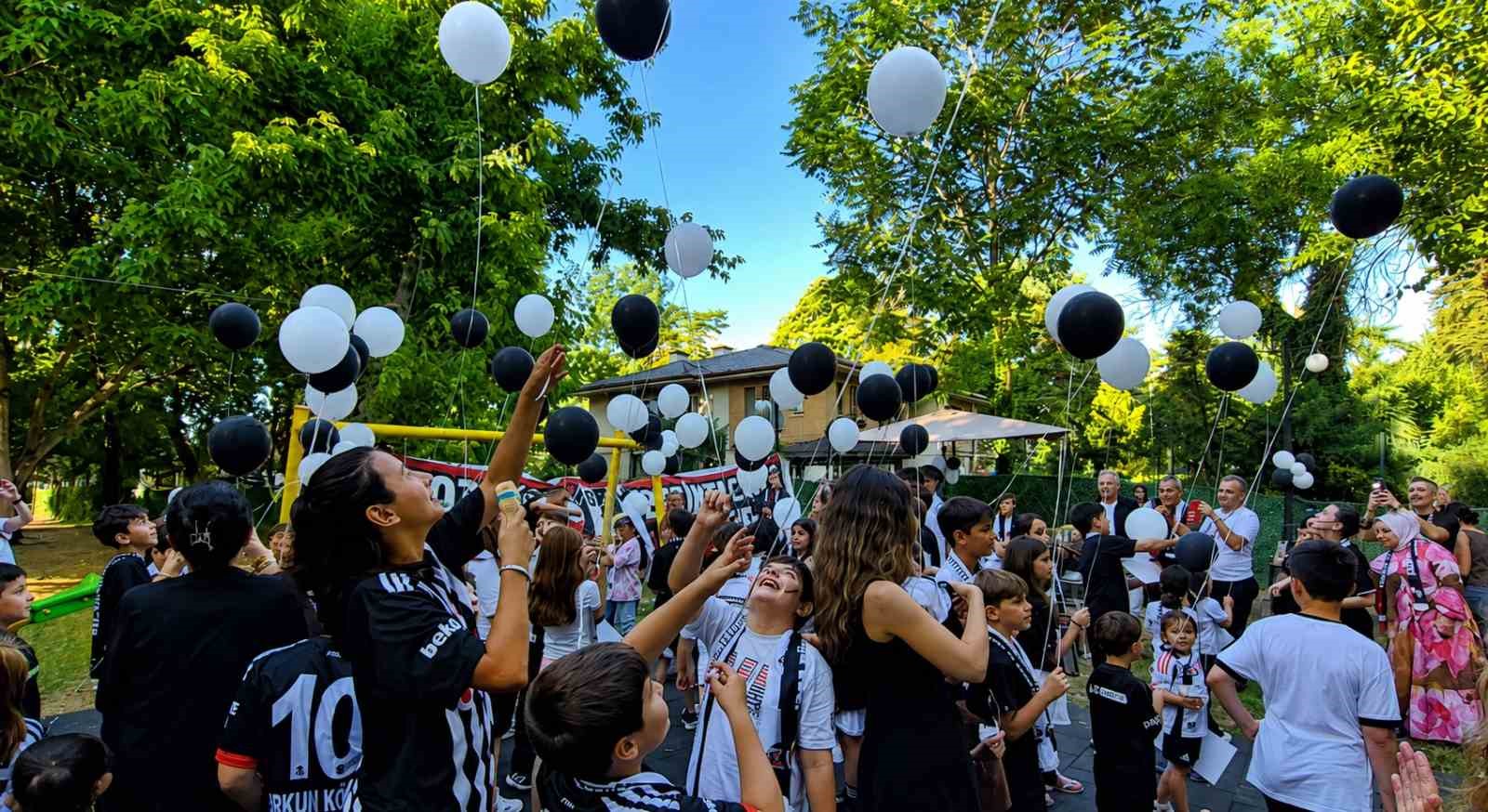 1903 Düzce Beşiktaşlılar Derneği’nden karne şenliği
