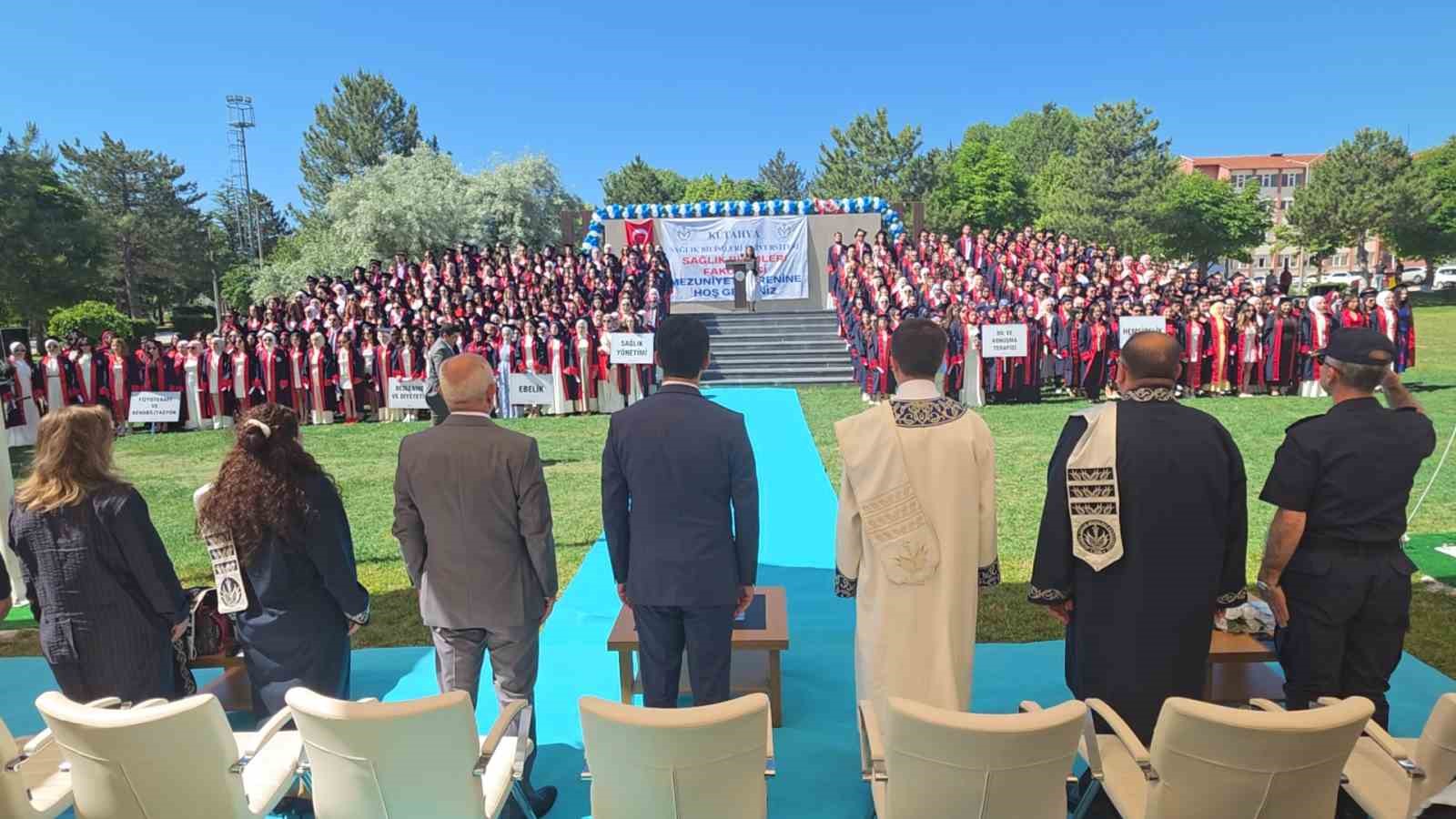 Kütahya’dan sağlık ordusuna 541 yeni mezun
