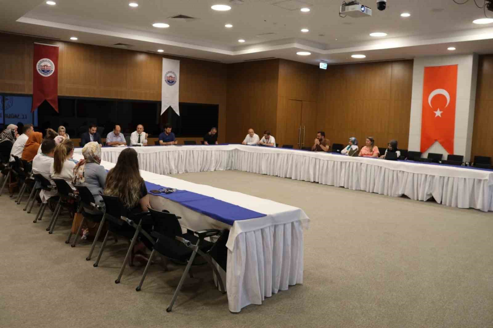 Elazığ’da sağlık hizmetleri değerlendirildi
