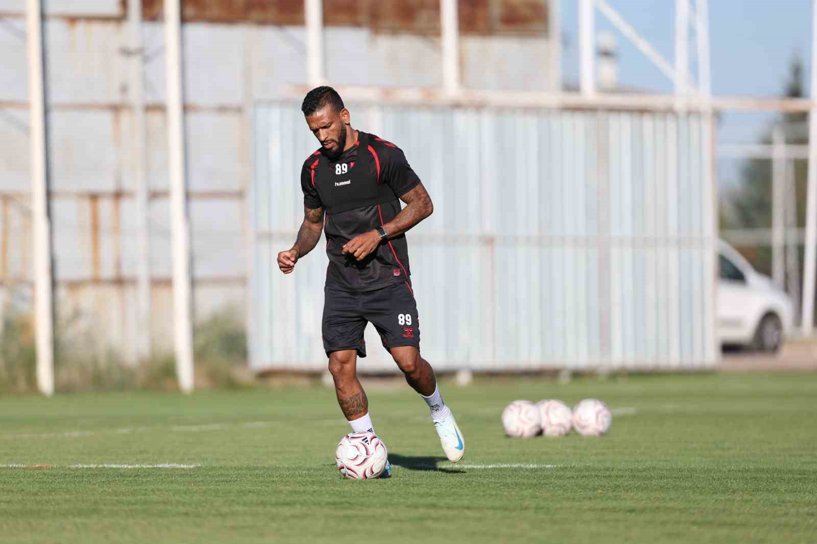 Sivasspor, Muğlaspor maçı hazırlıklarını sürdürdü
