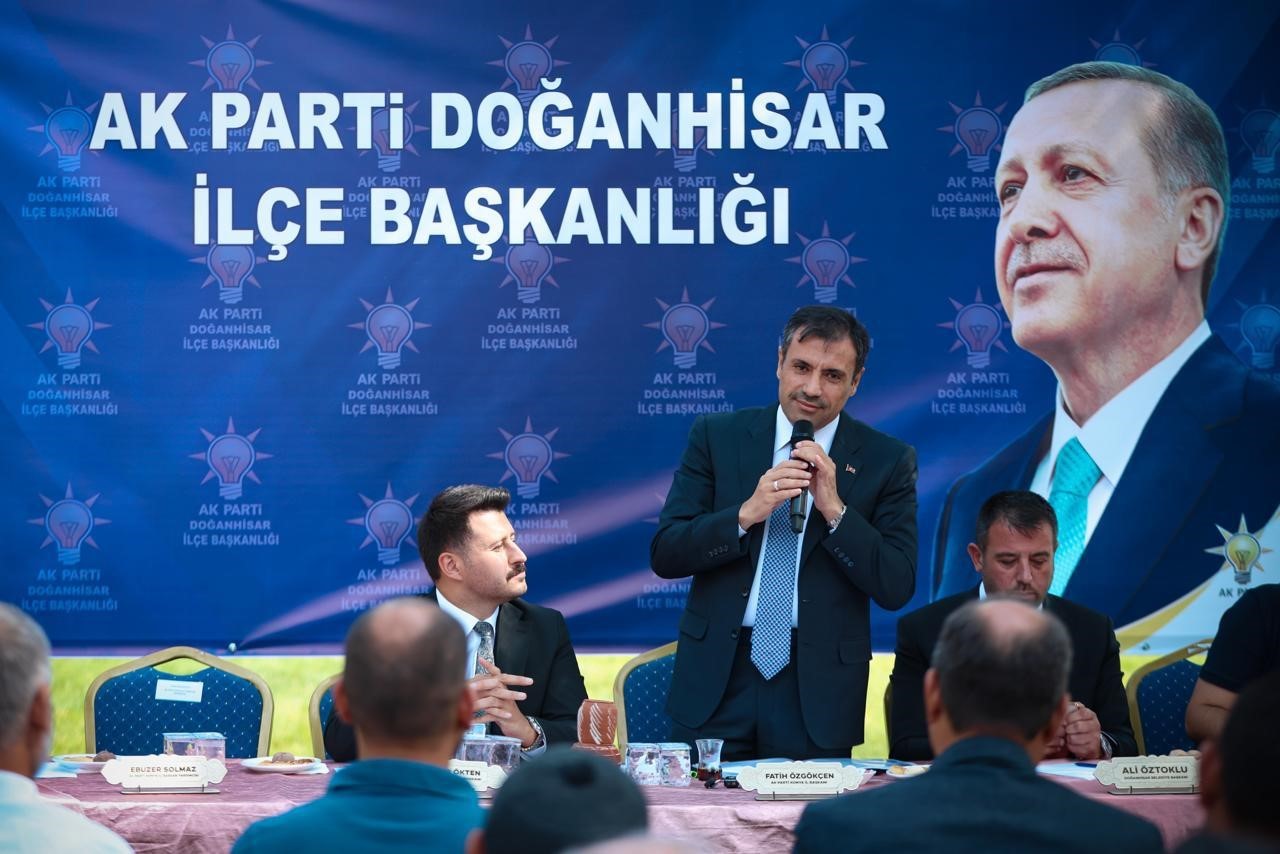 AK Parti Konya İl Başkanı Özgökçen: "Sahada dinliyor, ihtiyaçları yerinde tespit ediyoruz"
