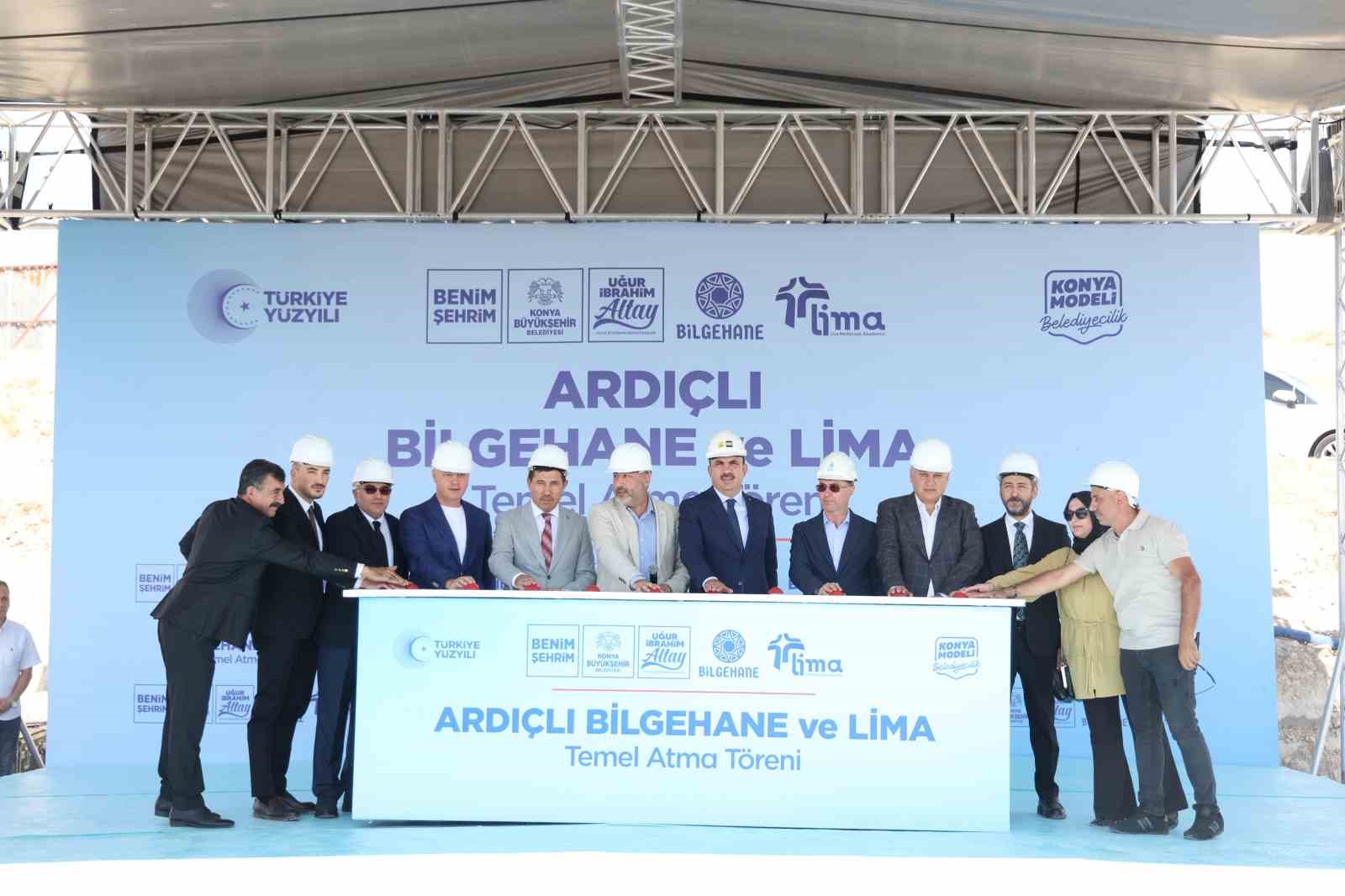 Konya Büyükşehir’in Ardıçlı TOKİ’ye 300 milyon lira bedelle kazandıracağı Gençlik Kampüsü’nün temeli atıldı
