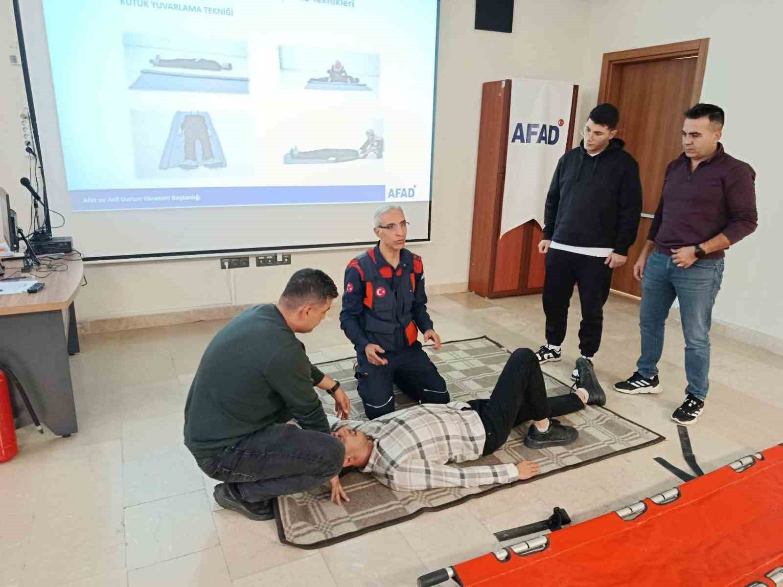 Elazığ’da arama kurtarma ve çadır kurulumu eğitimi
